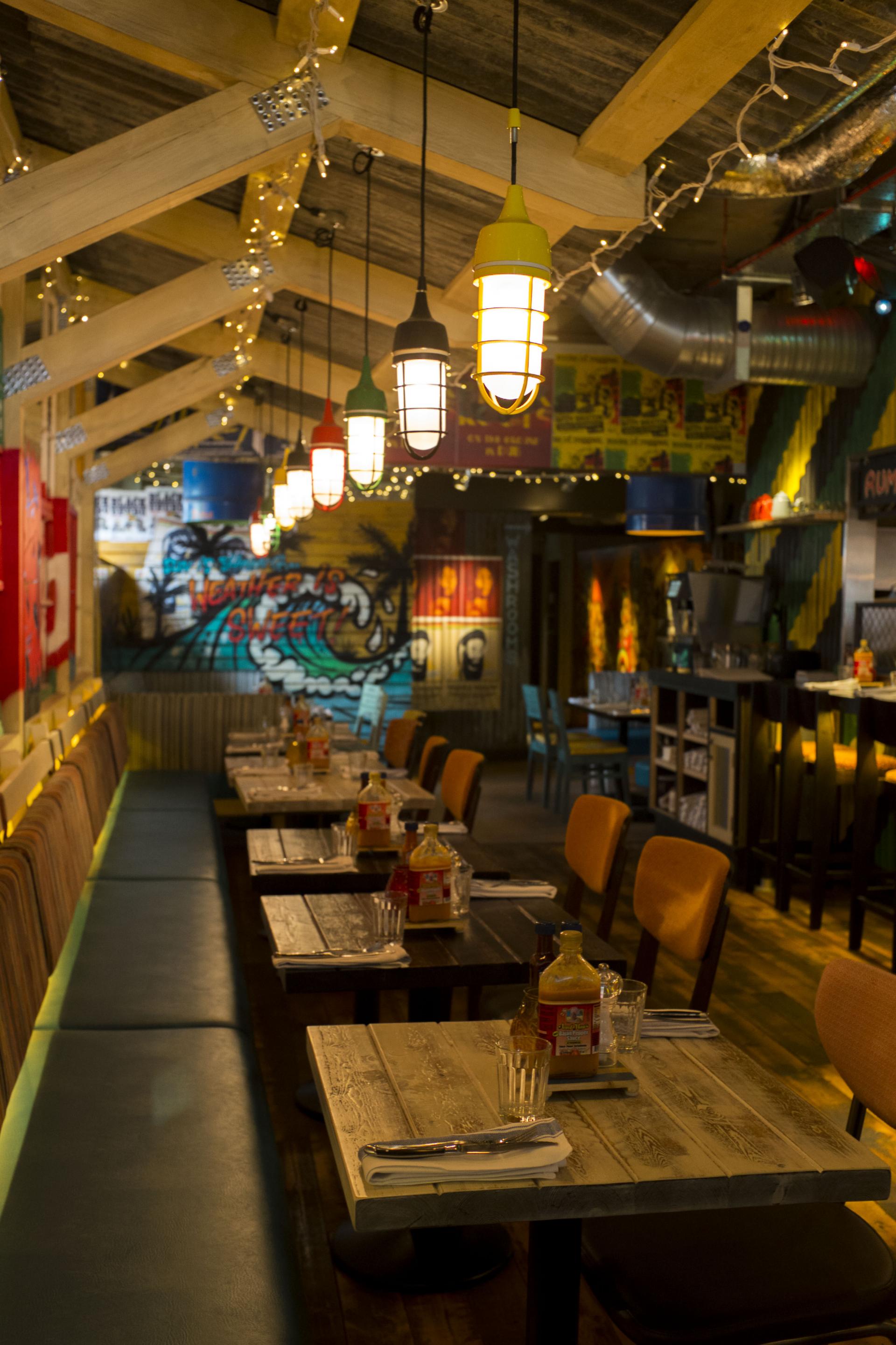 Turtle Bay Restaurant REVIEW - Run Jump Scrap!