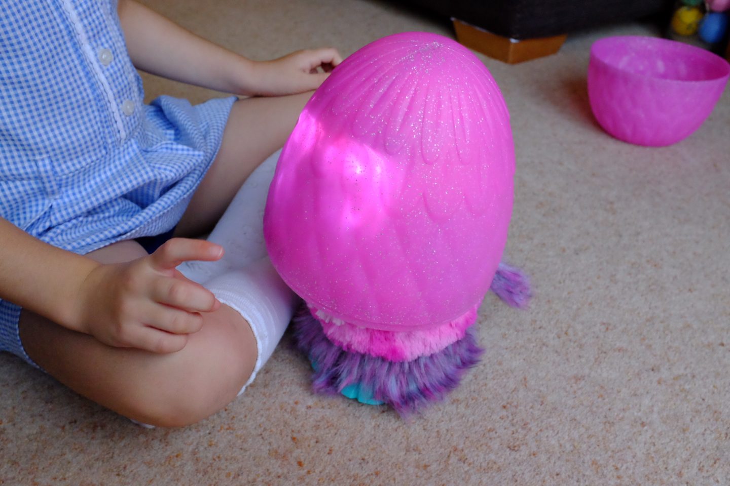 Hatchimals WOW! You Won't Believe How Tall She Grows! 