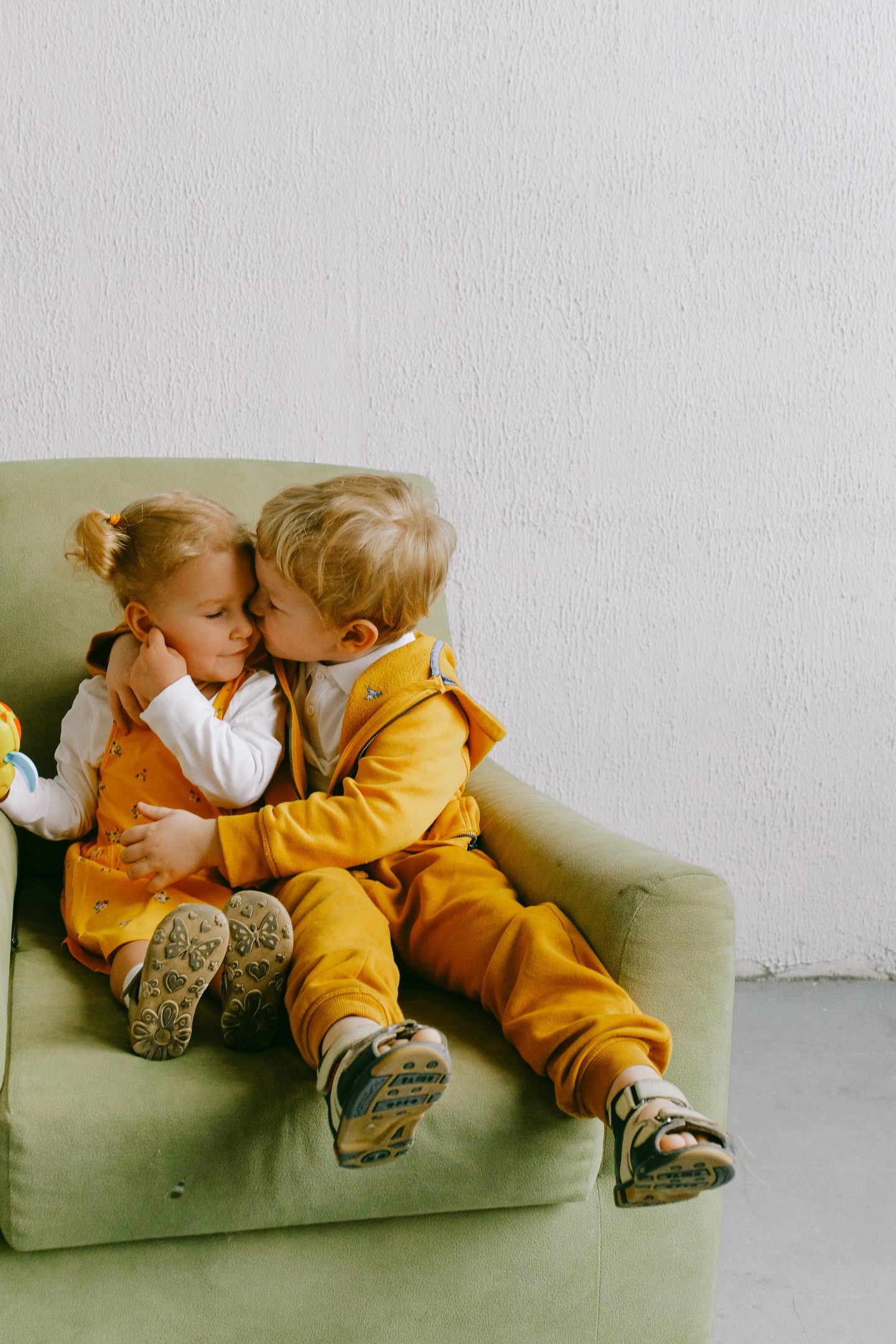 A Guide To Helping Your Kids Cultivate Thoughtfulness and Empathy