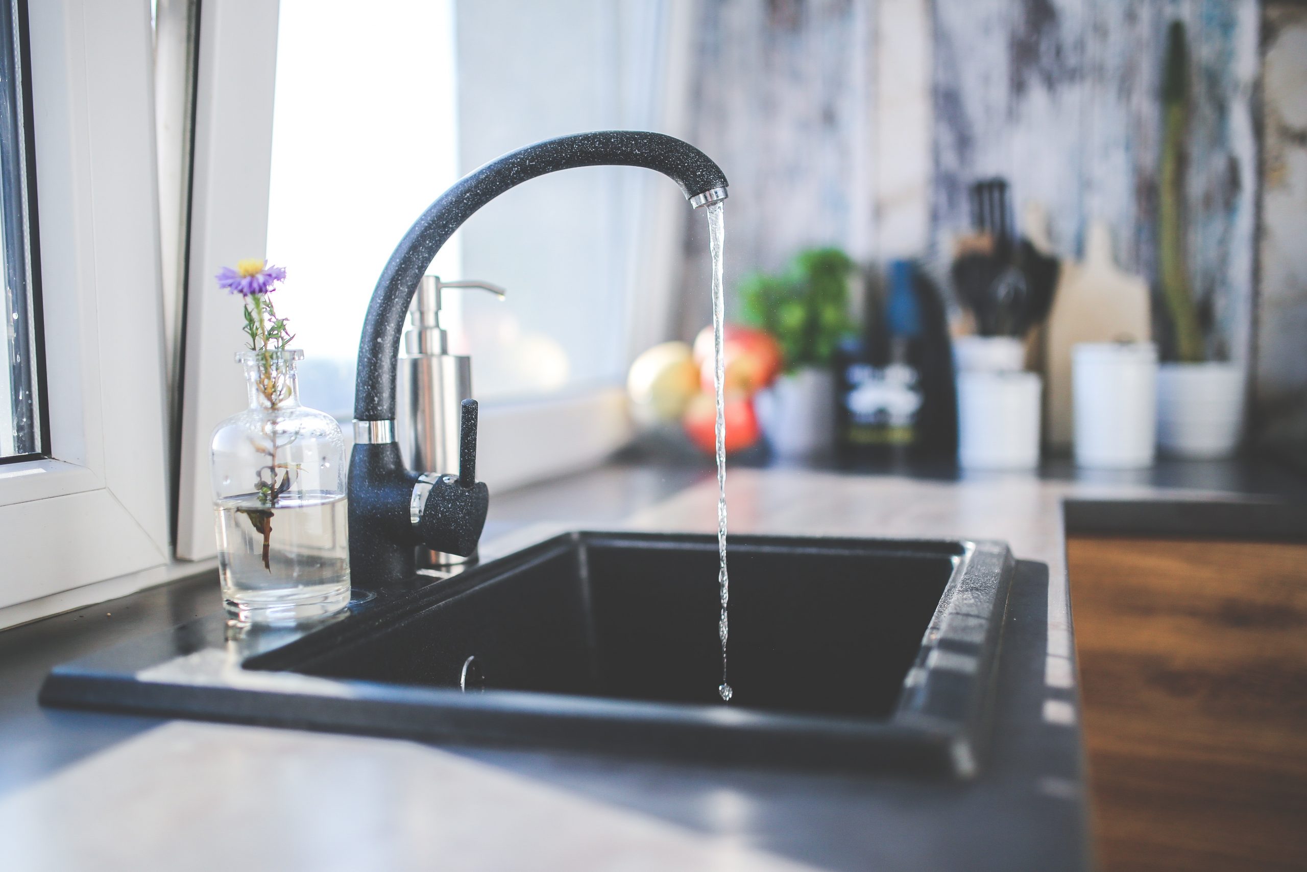 Products to Keep Your Kitchen Sink Clean