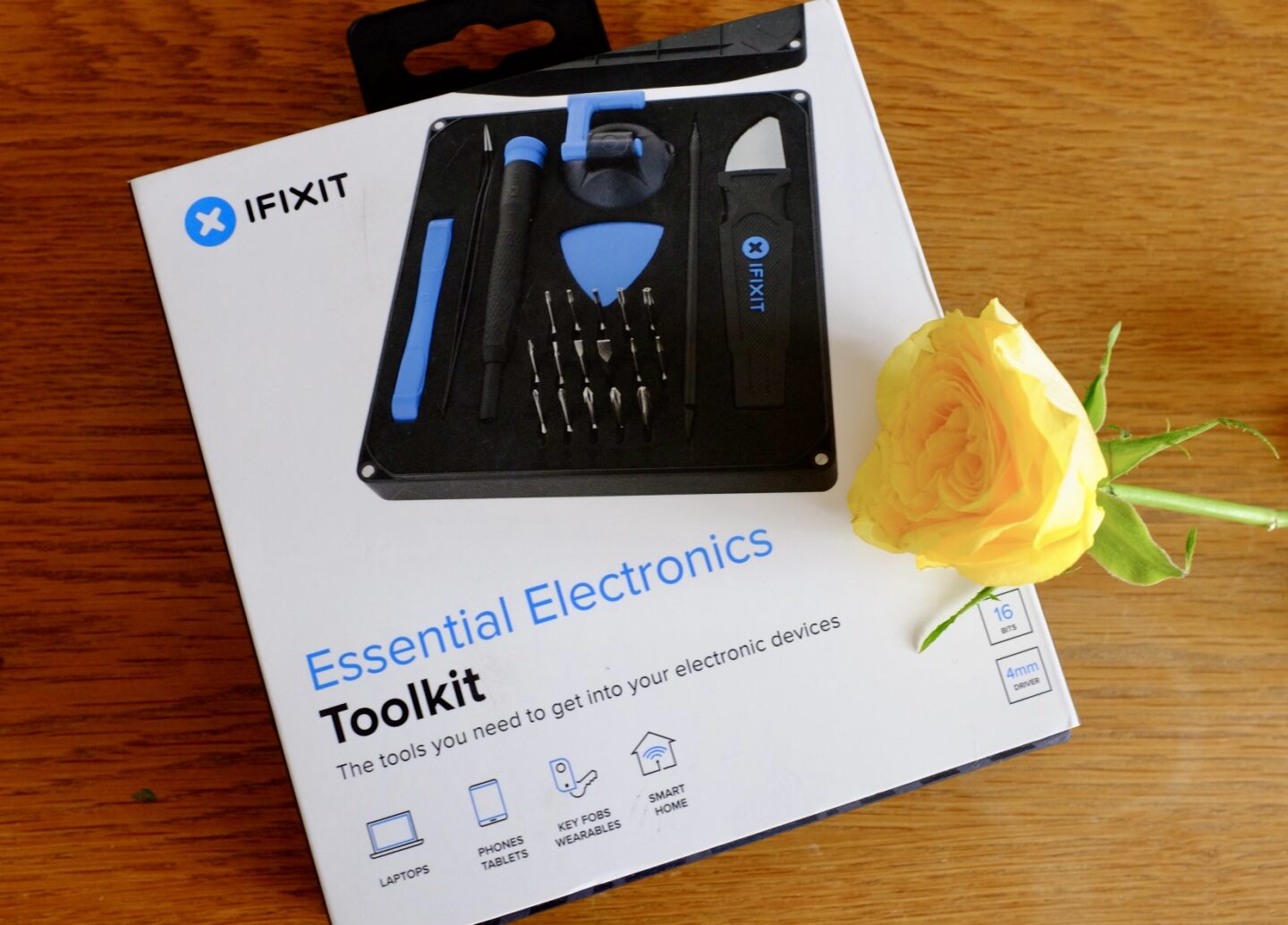 Essential Electronics Toolkit by iFixit from Sugru