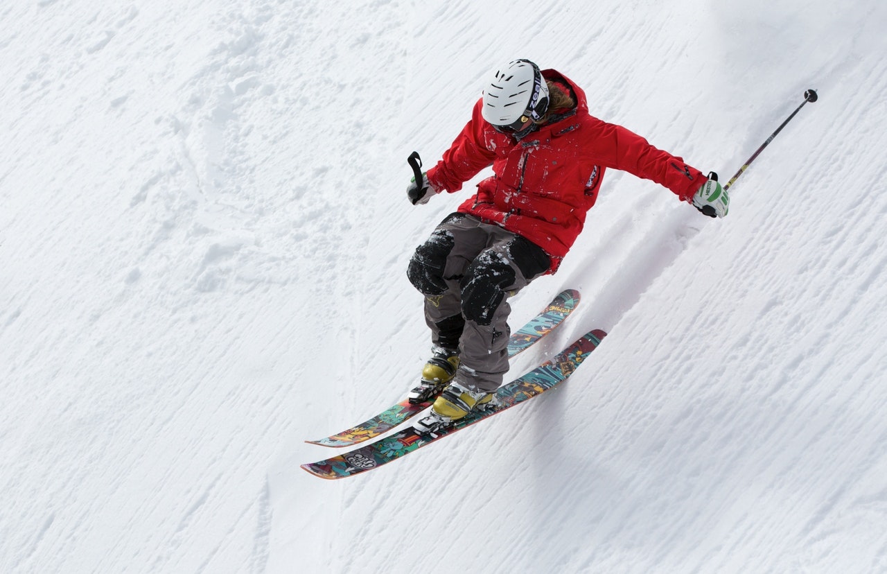 4 Reasons Why You Should Learn how to Ski