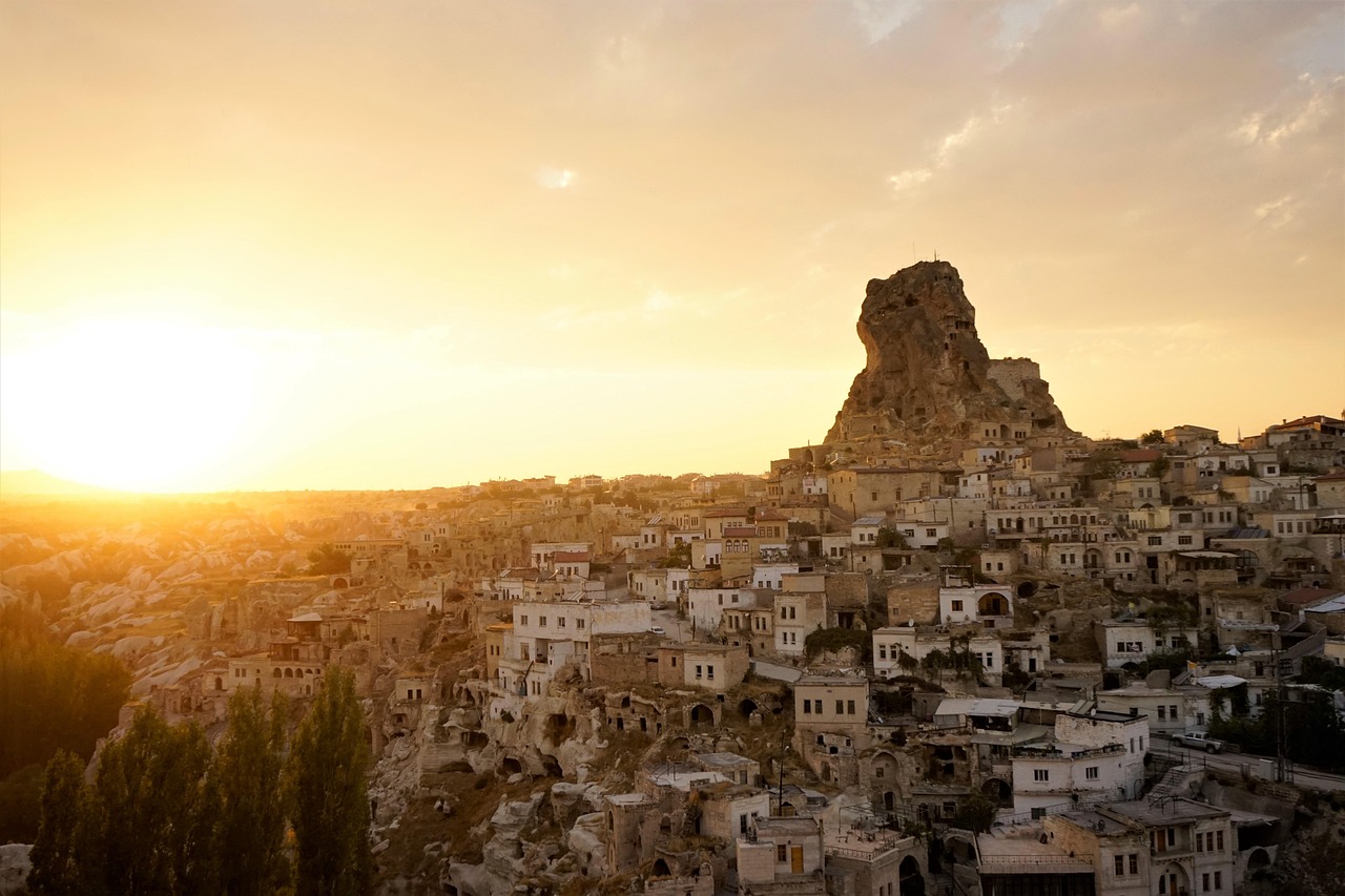 A First Week on the Turkish Riviera: Where to Base Yourself Between Bodrum, Çeşme and Antalya