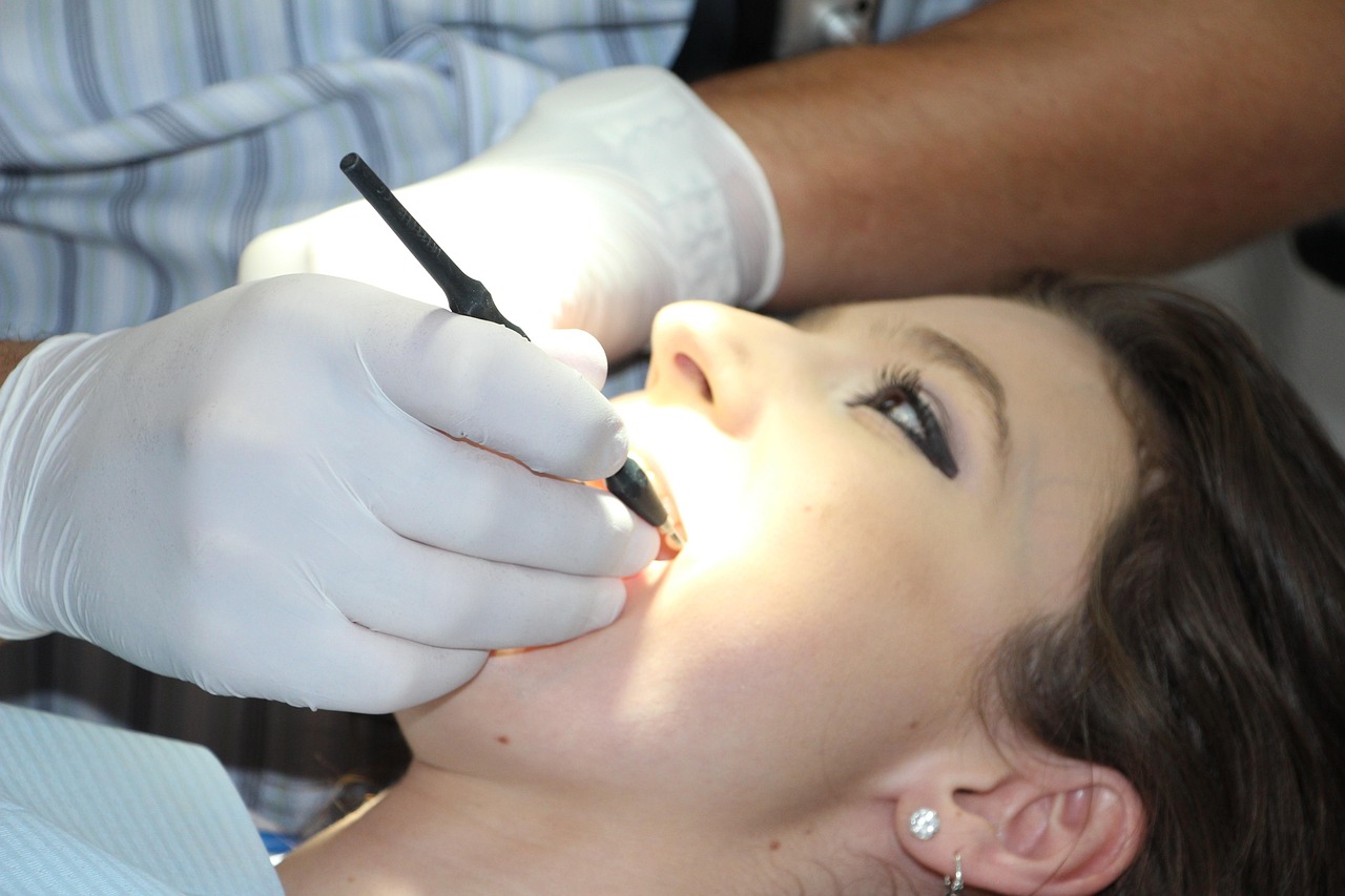 Dental Discount Plans Explained Simply for First-Time Family Budgets
