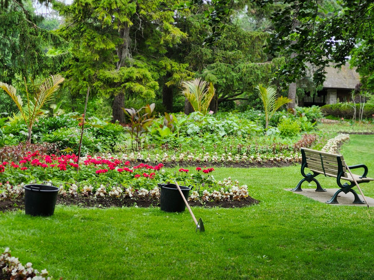 Planning a Family Garden Makeover? Test Your Choices Before You Commit